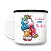 Auf dem Bild ist das Produkt: Campingbecher Emaille für Mädchen Einhorn mit Schulranzen personalisiert mit dem Wunschnamen Einschulungsgeschenk zum Preis von €18.9 abgebildet.