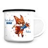 Auf dem Bild ist das Produkt: Campingbecher Emaille personalisiert Fuchs mit Schultüte Wunschname Einschulungsgeschenk zum Preis von €18.9 abgebildet.