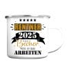 Auf dem Bild ist das Produkt: Emaille Campingbecher Rentner 2025 Geschenk zur Rente Geburtstag zum Preis von €18.90 abgebildet.
