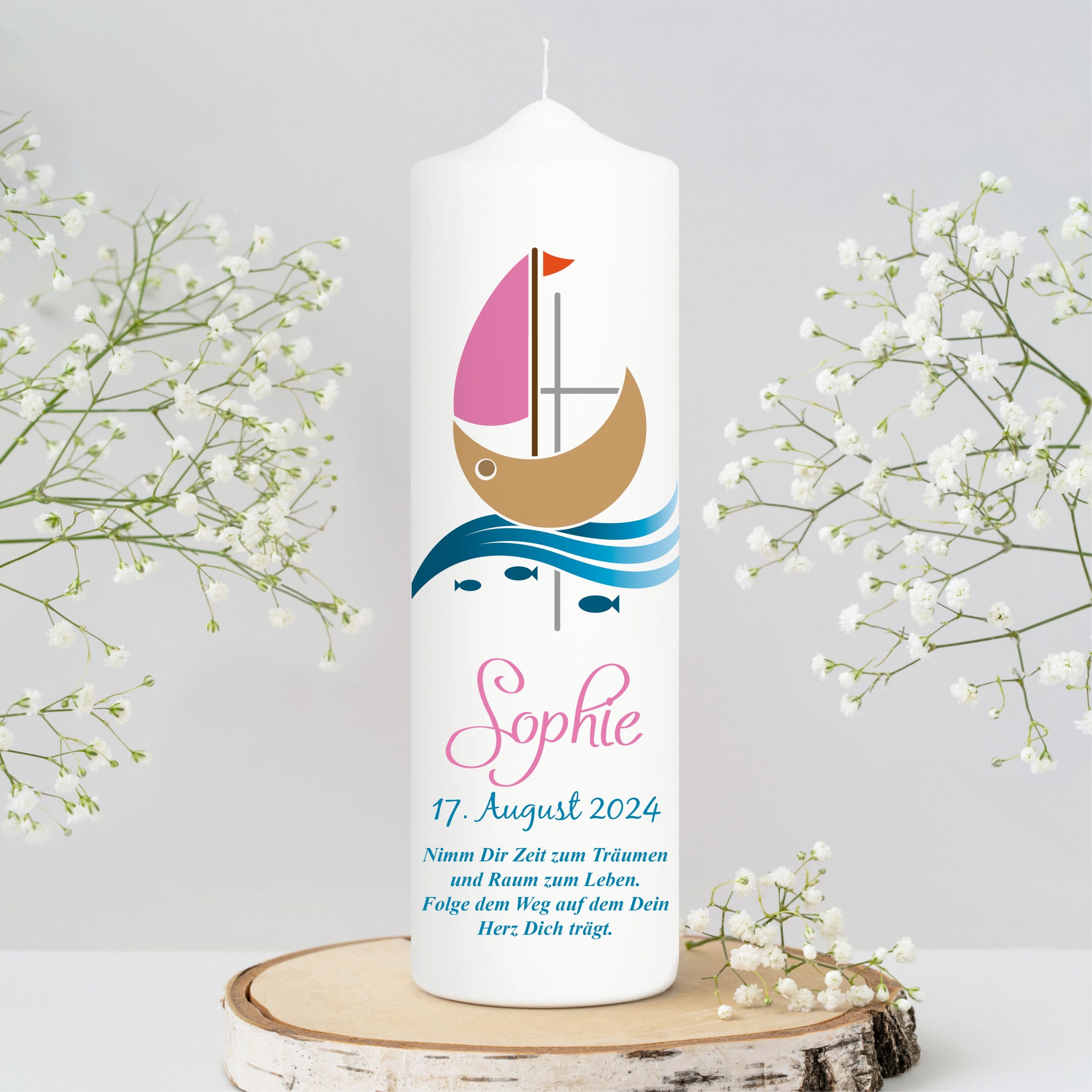 Auf dem Bild ist das Produkt: Taufkerze bedruckt Boot Jesuskreuz Junge Mädchen personalisiert mit Namen Datum Taufspruch Geschenk Kerze zur Taufe zum Preis von €6.40 abgebildet.