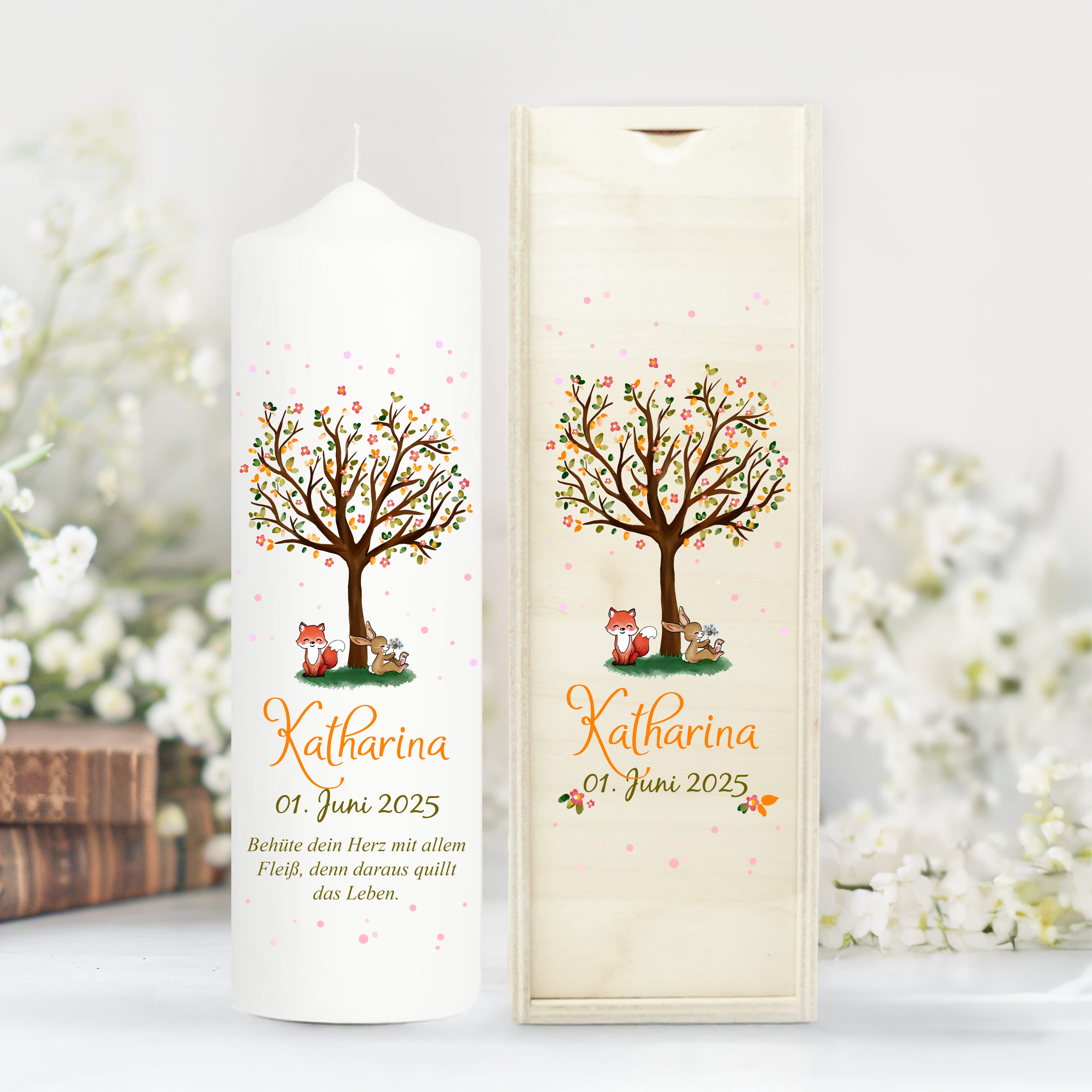 Auf dem Bild ist das Produkt: Taufkerze Lebensbaum Hase und Fuchs Kerze zur Taufe Baum Spruch Taufspruch individualisierbar tree Wald zum Preis von €6.40 abgebildet.