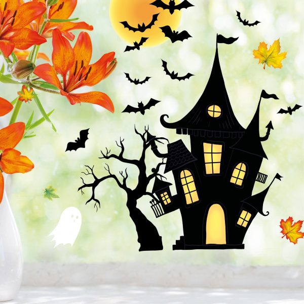 Auf dem Bild ist das Produkt: Fensterbild Halloween Haus Gruselhaus Spinnennetz Fledermäuse Gespenster Fensterdeko Kinderzimmer Fensterfolie zum Preis von €13.90 abgebildet.