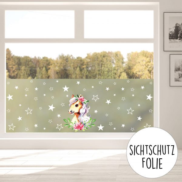 Auf dem Bild ist das Produkt: Sichtschutzfolie Kinderzimmer Pferd Fensterfolie Fensterdeko Milchglasfolie Mädchen Zimmer zum Preis von €24.9 abgebildet.