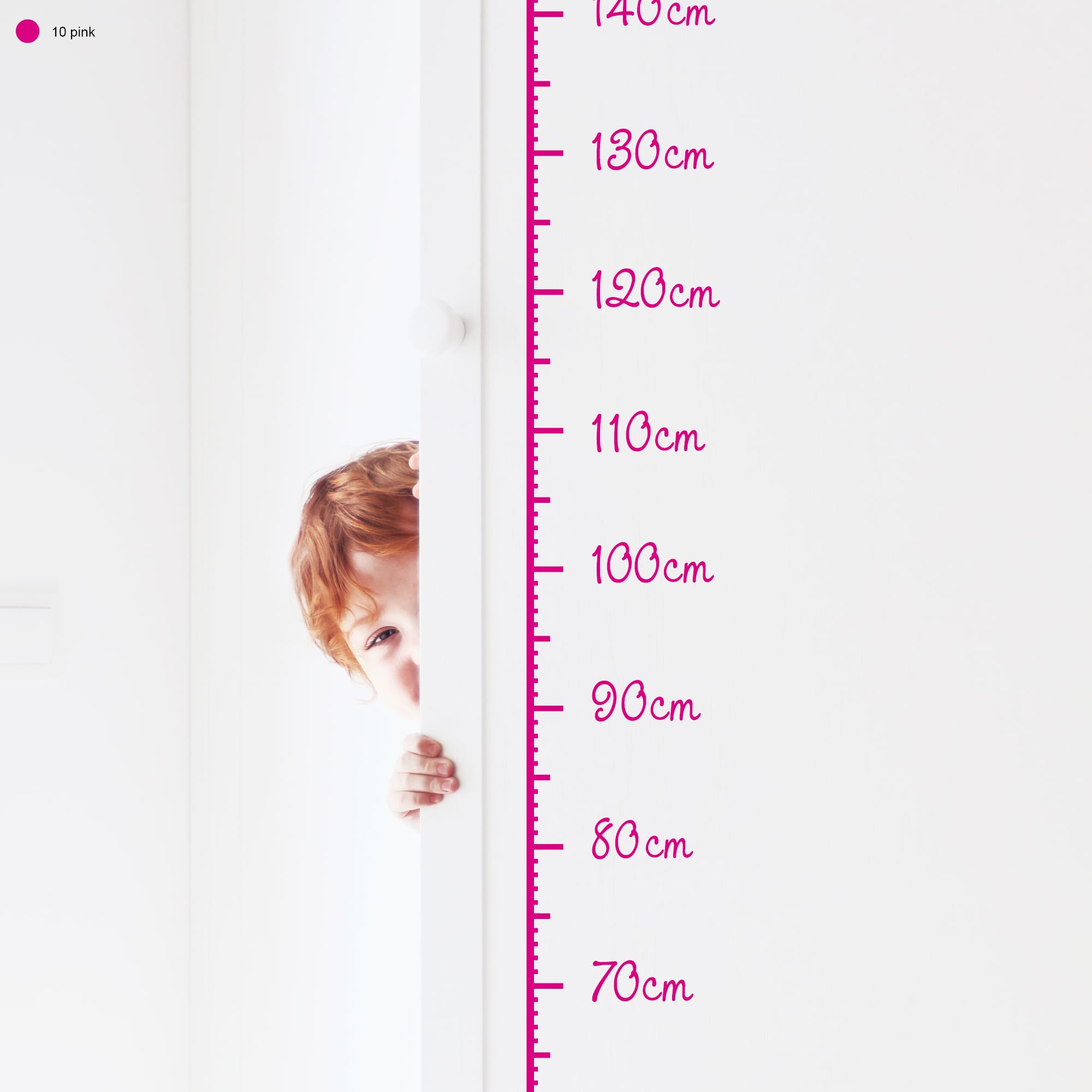 Auf dem Bild ist das Produkt: Wandtatto Kinderzimmer Messlatte Maßband 40 – 200 cm konturgeschnitten – ohne Hintergrundfolie, 1 cm Abstand zum Preis von €18.90 abgebildet.