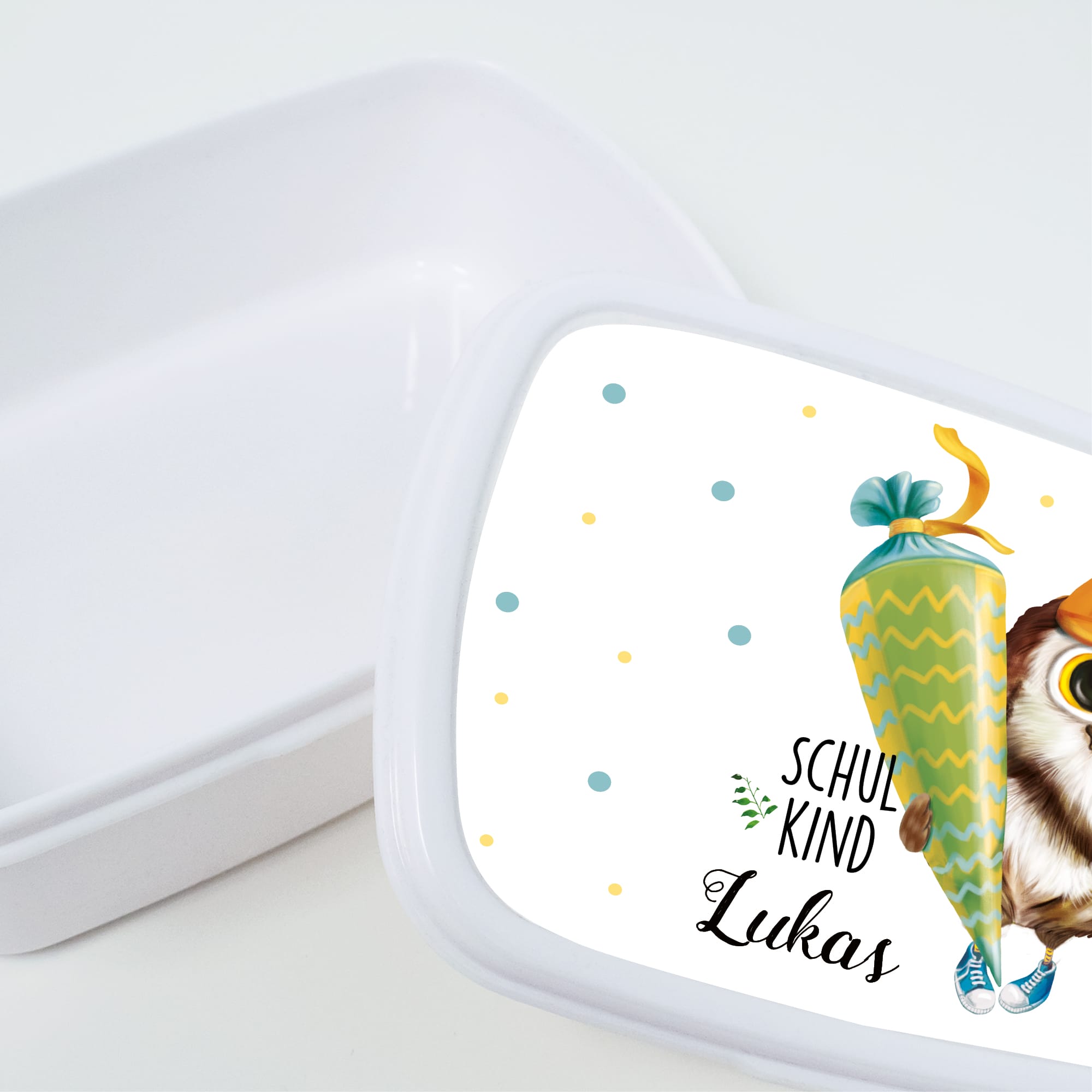 Auf dem Bild ist das Produkt: Personalisierte Brotdose mit Name Eule Schultüte Wunschname Geschenk Einschulung Geburtstag Schulanfang BPA-frei zum Preis von €19.9 abgebildet.