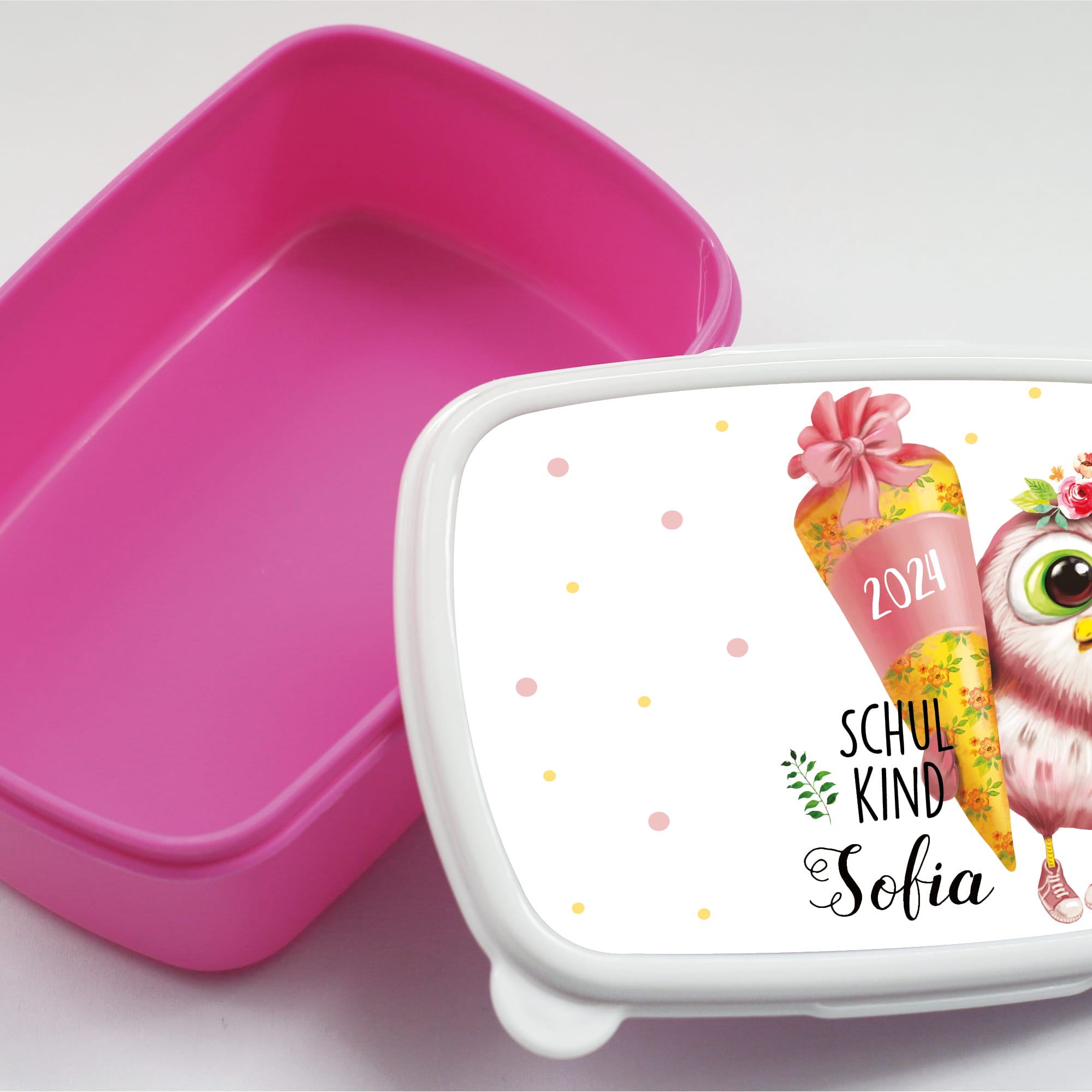 Auf dem Bild ist das Produkt: Personalisierte Brotdose Vogel Eule mit Schultüte anpassbar mit Wunschnamen kratz- und bruchsicher Geschenk Einschulung Geburtstag Schulanfang zum Preis von €19.9 abgebildet.