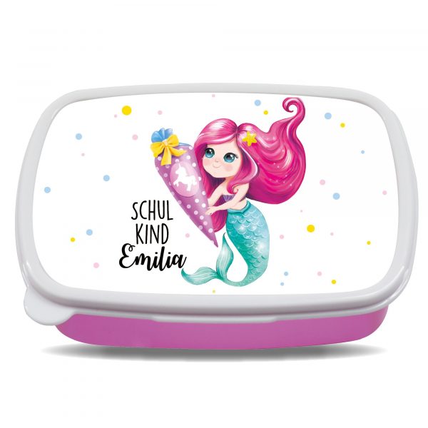 Auf dem Bild ist das Produkt: Brotdose Meerjungfrau mit Schultüte personalisiert mit dem Wunschnamen, kratz- und bruchsicher, Geschenk Einschulung Geburtstag zum Preis von €19.9 abgebildet.