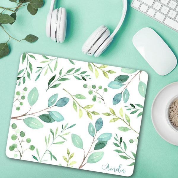 Auf dem Bild ist das Produkt: Mauspad Mousepad Grüne Blätter mit deinem Wunschnamen zum Preis von €14.90 abgebildet.