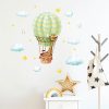 Wandtattoo Kinderzimmer Giraffe im Heißluftballon mit Wolken und Sternen Dekoration Babyzimmer Auf dem Bild ist das Produkt: Wandtattoo Kinderzimmer Giraffe im Heißluftballon mit Wolken und Sternen Dekoration Babyzimmer zum Preis von €29.9 abgebildet.