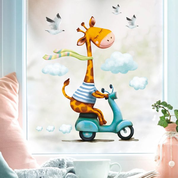 Auf dem Bild ist das Produkt: Wiederverwendbares Fensterbild Frühling Ostern Giraffe auf Motorroller, Fensterdeko Kinderzimmer Kind, Frühlingsdeko zum Preis von €14.9 abgebildet.