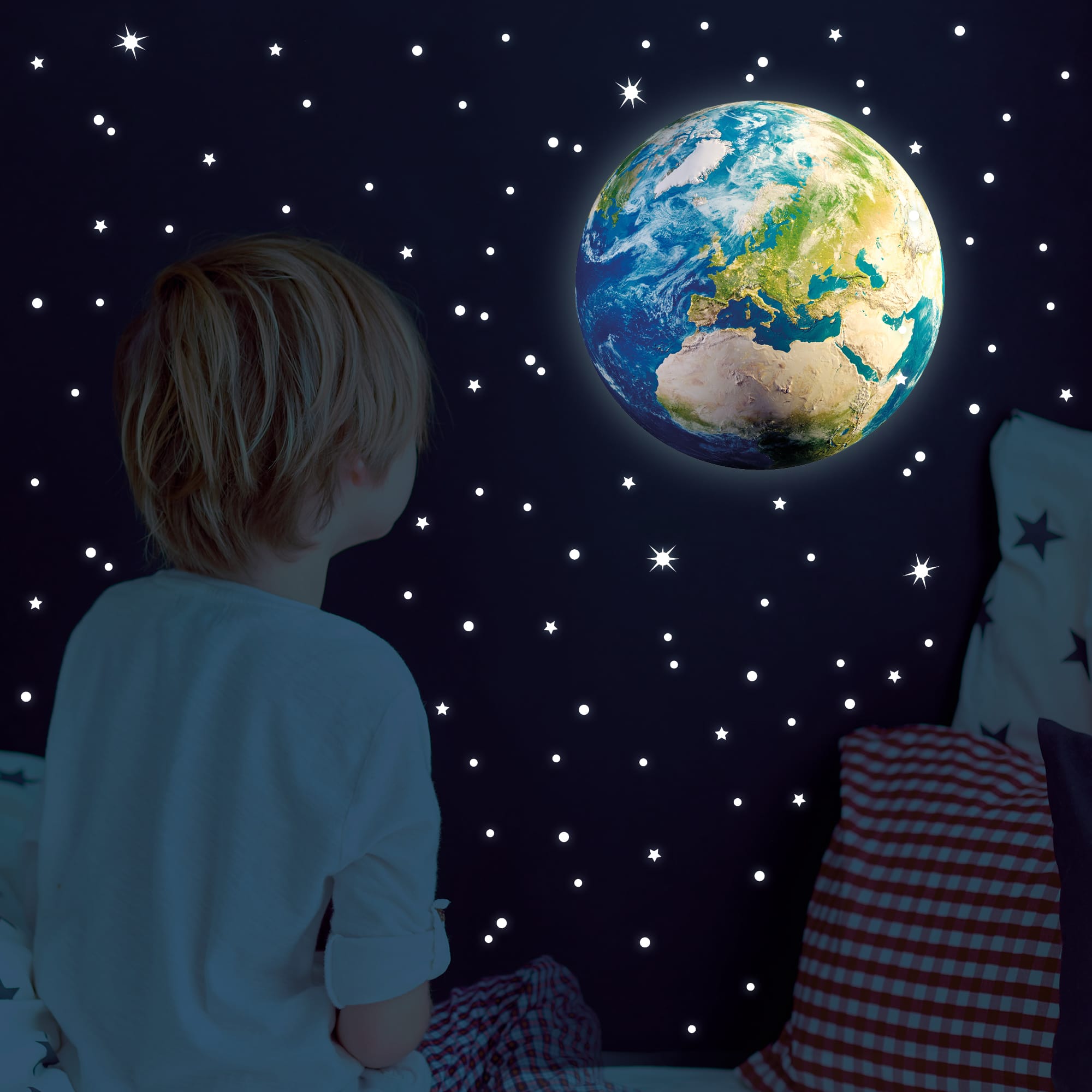 Leuchtaufkleber Erde Erdkugel leuchtend und 350 Stk fluoreszierende Sterne und Punkte leuchten im Dunklen