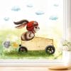 Auf dem Bild ist das Produkt: Fensterbild Frühling Ostern Hase rot Seifenkiste Rennauto wiederverwendbare Fensterdeko Kinderzimmer Kind zum Preis von €13.9 abgebildet.