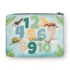 Auf dem Bild ist das Produkt: Gefüllte personalisierte Federtasche Federmäppchen Zahlen und Dinosaurier, Schulkind Schulanfang Schule, Einschulungsgeschenk zum Preis von €29.9 abgebildet.