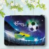 Auf dem Bild ist das Produkt: Gefüllte Federtasche Federmäppchen Fußball personalisiert Wunschname Schulanfang Schule, blau, Einschulungsgeschenk zum Preis von €29.9 abgebildet.