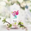Kerze zur Einschulung für Mädchen mit Meerjungfrau und Schultüte personalisiert mit Namen und Datum Auf dem Bild ist das Produkt: Kerze zur Einschulung für Mädchen mit Meerjungfrau und Schultüte personalisiert mit Namen und Datum zum Preis von €5.9 abgebildet.
