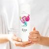 Kerze zur Einschulung für Mädchen mit Meerjungfrau und Schultüte personalisiert mit Namen und Datum Auf dem Bild ist das Produkt: Kerze zur Einschulung für Mädchen mit Meerjungfrau und Schultüte personalisiert mit Namen und Datum zum Preis von €5.9 abgebildet.