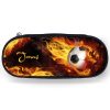 Auf dem Bild ist das Produkt: Personalisierte Federtasche Stiftebox Schlampermäppchen Fußball mit Feuer Wunschname Schulanfang Schule Einschulungsgeschenk zum Preis von €19.9 abgebildet.