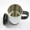 Edelstahl Thermobecher To Go mit Griff bedruckt Zelt und Berge Adventure begins Geschenk Geburtstag 390 ml Auf dem Bild ist das Produkt: Edelstahl Thermobecher To Go mit Griff bedruckt Zelt und Berge Adventure begins Geschenk Geburtstag 390 ml zum Preis von €21.9 abgebildet.