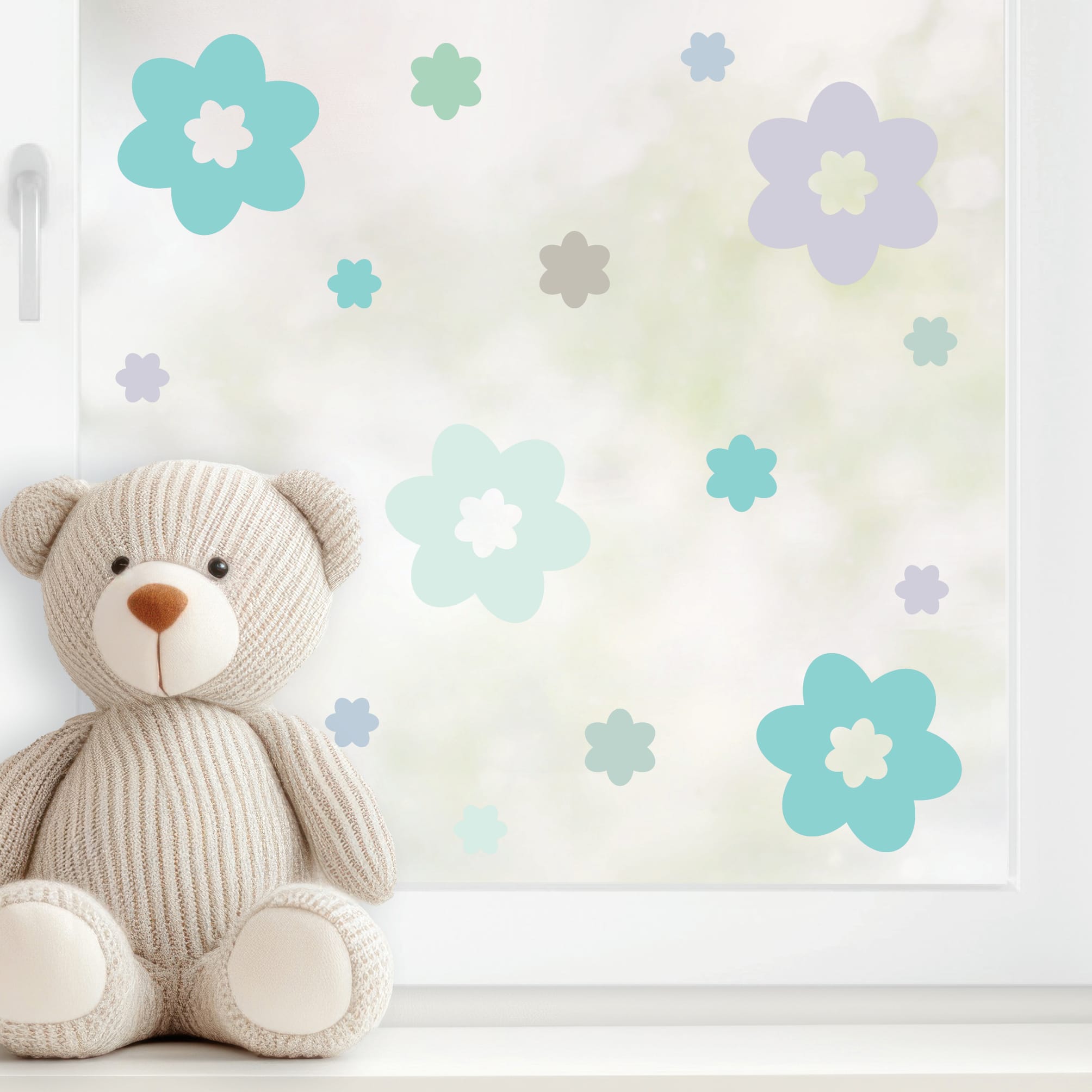 Auf dem Bild ist das Produkt: Fensterbild Frühling Blüten pastell 30teilig Pastellfarben wiederverwendbar, Dekoration Ostern Frühling zum Preis von €13.90 abgebildet.