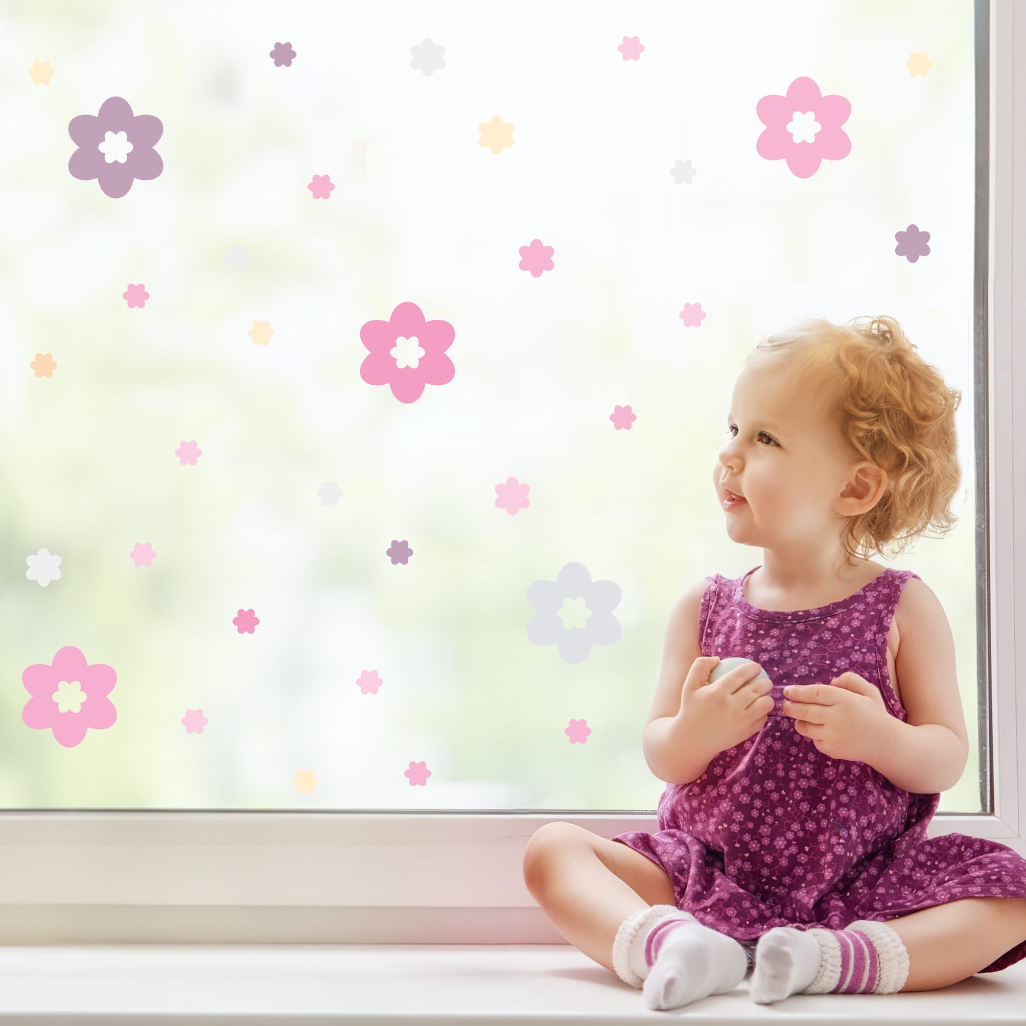 Auf dem Bild ist das Produkt: Fensterbild Frühling Blüten pastell 30teilig Pastellfarben wiederverwendbar, Dekoration Ostern Frühling zum Preis von €13.90 abgebildet.