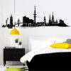 Auf dem Bild ist das Produkt: Wandtattoo Skyline Hamburg Hansestadt Wandaufkleber Heimat Heimatliebe zum Preis von €28.90 abgebildet.