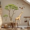 Auf dem Bild ist das Produkt: Wandtattoo Kinderzimmer Savanne mit Bäumen Elefant Giraffe und Vögeln Dekoration Babyzimmer Tiere Natur zum Preis von €49.9 abgebildet.