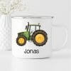 Auf dem Bild ist das Produkt: Campingbecher Emaille mit einem grünen Traktor Trecker personalisiert mit Wunschname Geschenk Junge zum Preis von €18.90 abgebildet.