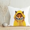 Auf dem Bild ist das Produkt: Kissen mit Fuchs im Regenmantel Aufdruck Fuchs Regen Geschenk gelbe Kapuze zum Preis von €11.90 abgebildet.