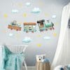 Auf dem Bild ist das Produkt: Wandtattoo Kinderzimmer Eisenbahn Tierfreunde bunt Dekoration Babyzimmer Zug Tiere zum Preis von €19.9 abgebildet.