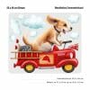 Auf dem Bild ist das Produkt: Wandtattoo Kinderzimmer Hund im alten Feuerwehrauto mit Wolken Wandbild für Kinder zum Preis von €29.9 abgebildet.