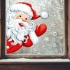 Fensterbild Weihnachtsmann hineinschauend wiederverwendbar Winter Fenster mit Schneeflocken Adventsdeko Auf dem Bild ist das Produkt: Fensterbild Weihnachtsmann hineinschauend wiederverwendbar Winter Fenster mit Schneeflocken Adventsdeko zum Preis von €13.90 abgebildet.