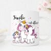 Auf dem Bild ist das Produkt: Geschenk Tasse bedruckt Familie ist alles Einhorn Familie Keramiktasse zum Preis von €7.90 abgebildet.