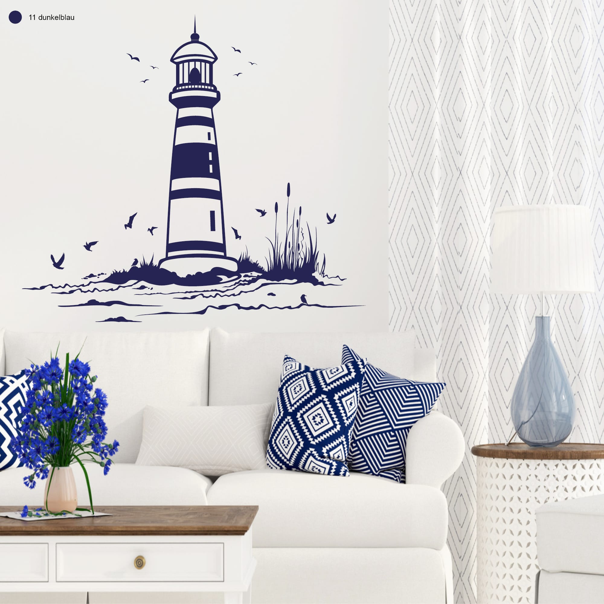 Auf dem Bild ist das Produkt: Wandtattoo Strand mit Leuchtturm und Vögeln maritime Dekoration zum Preis von €23.9 abgebildet.