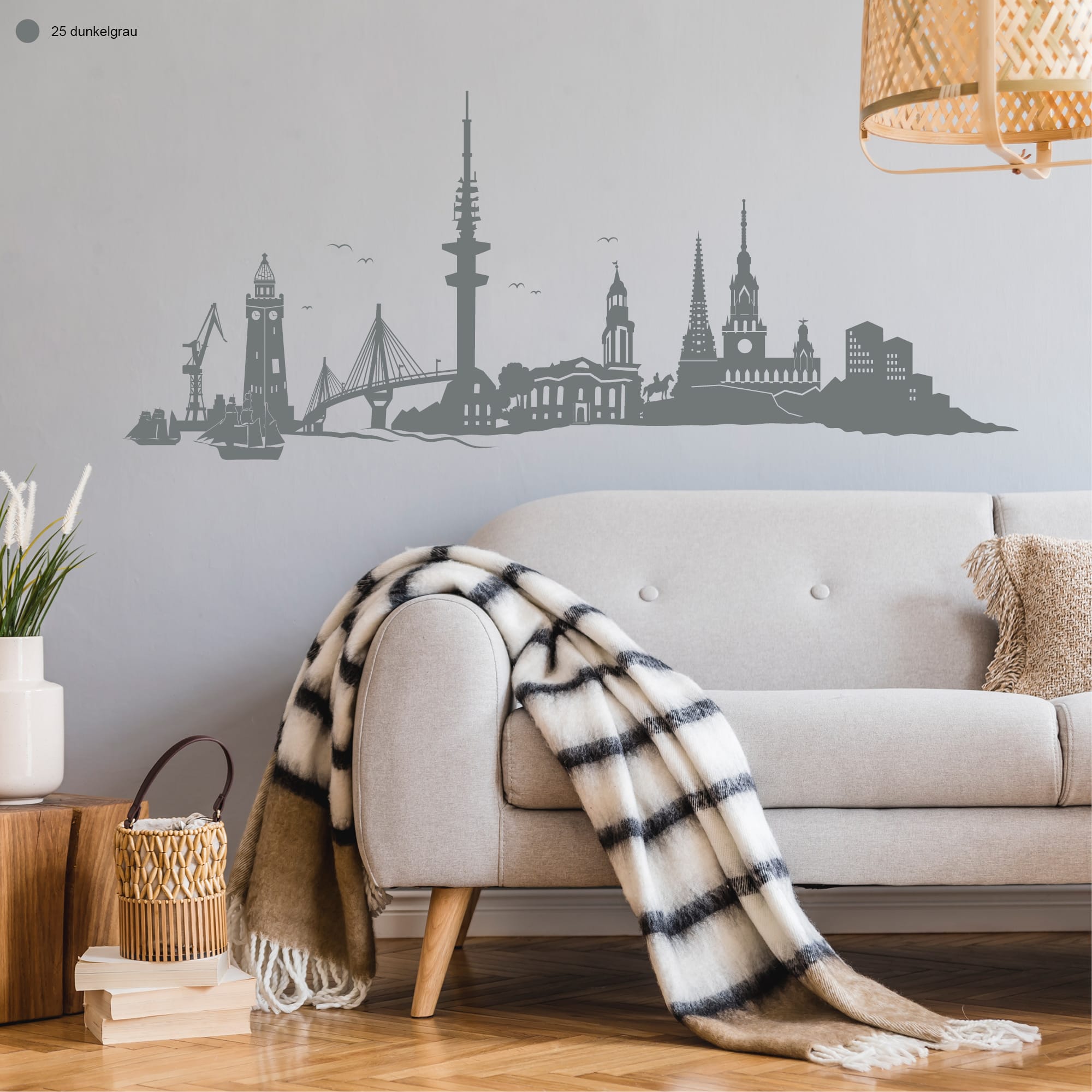 Auf dem Bild ist das Produkt: Wandtattoo Wandaufkleber Hamburg Skyline Dekoration zum Preis von €16.90 abgebildet.
