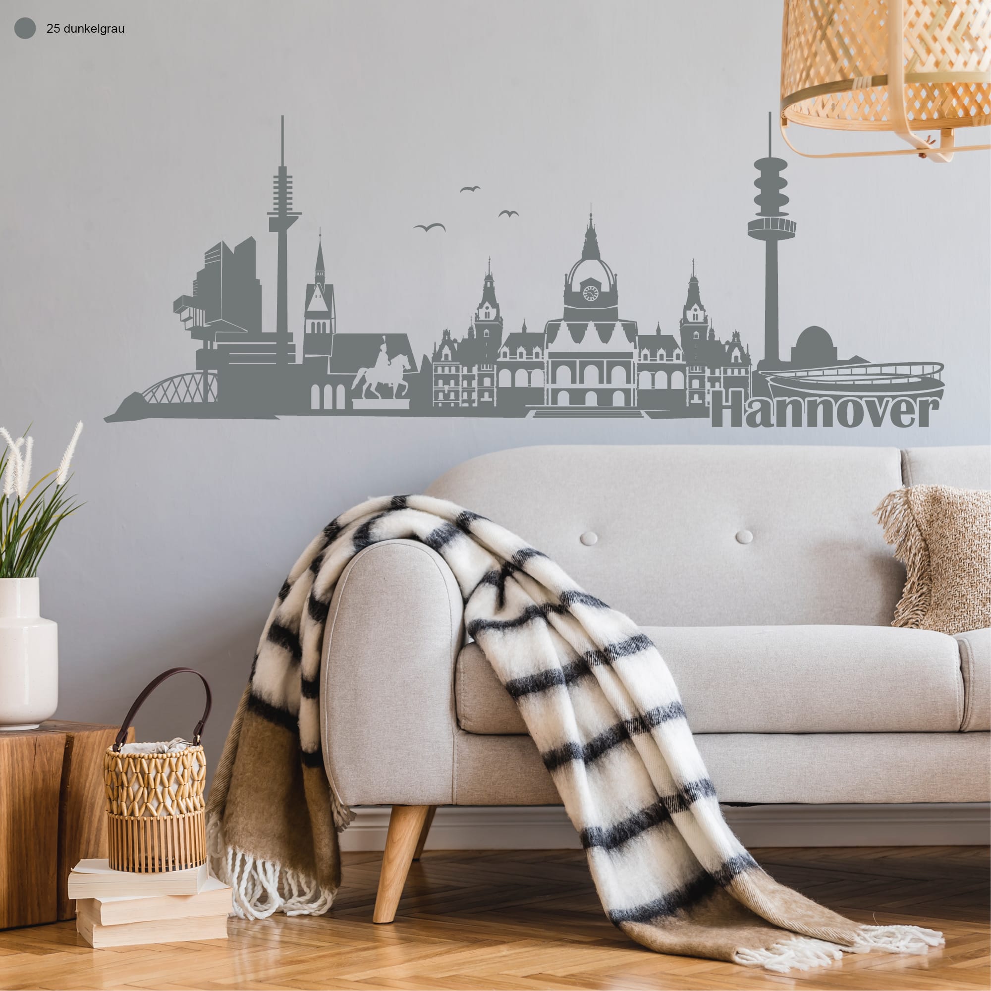 Auf dem Bild ist das Produkt: Wandtattoo Wandbild Hannover Skyline Niedersachsen, Heimat zum Preis von €27.9 abgebildet.