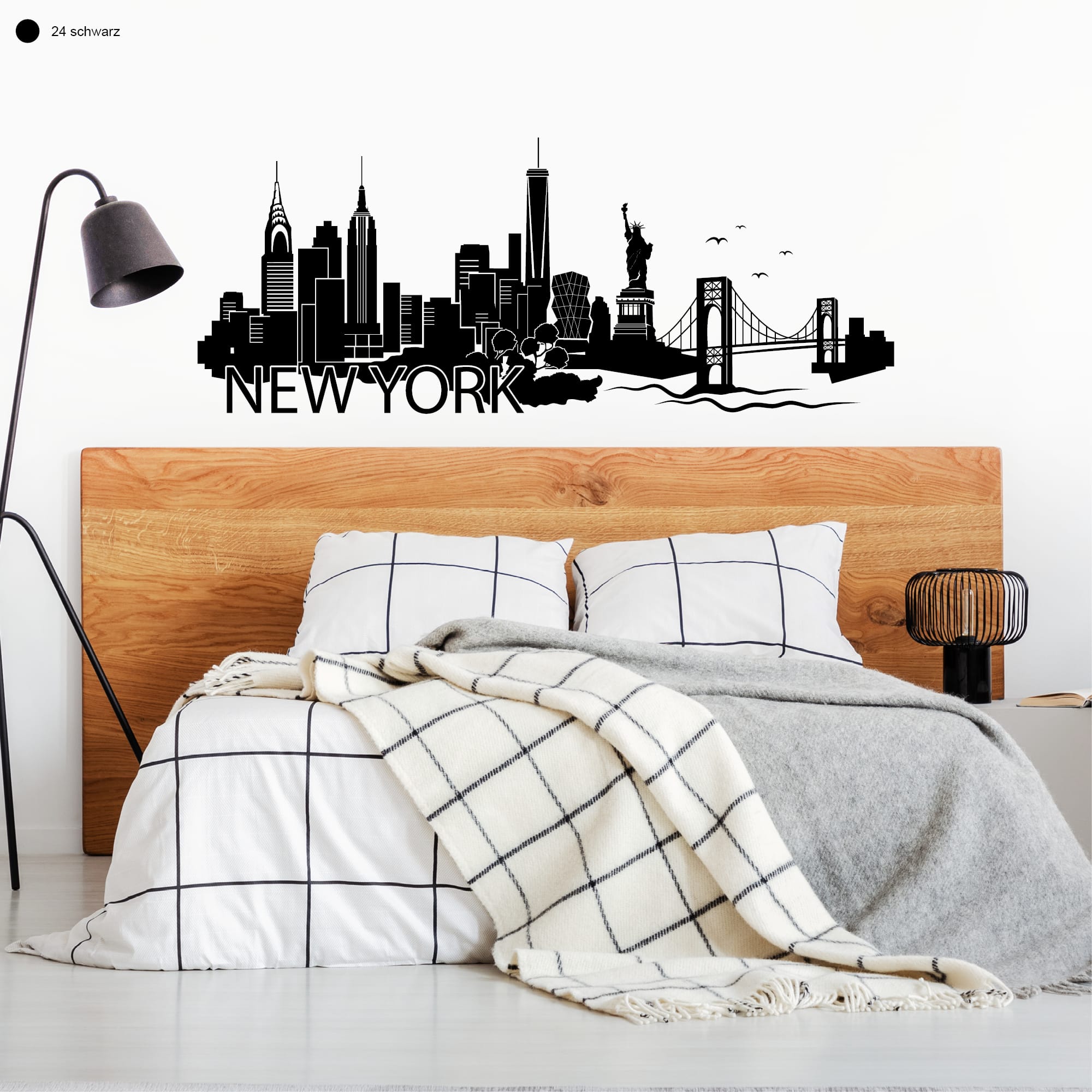 Auf dem Bild ist das Produkt: Wandtattoo Skyline New York mit Schriftzug, Wohndekoration zum Preis von €29.9 abgebildet.