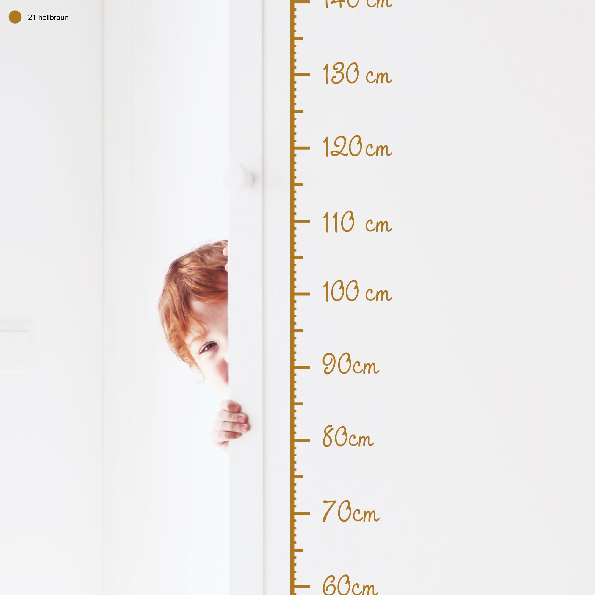 Auf dem Bild ist das Produkt: Wandtattoo Kinderzimmer Messlatte Maßband 40 – 180 cm ohne Hintergrundfolie Wandsticker, 1 cm Abstand zum Preis von €15.9 abgebildet.