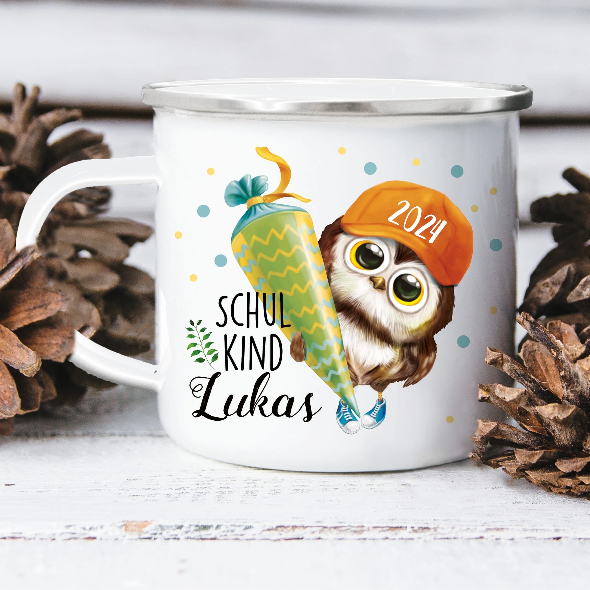 Auf dem Bild ist das Produkt: Kindertasse Emaille Becher Eule Schulkind Junge Einschulung Geschenk Outdoorgeschirr zum Preis von €18.9 abgebildet.