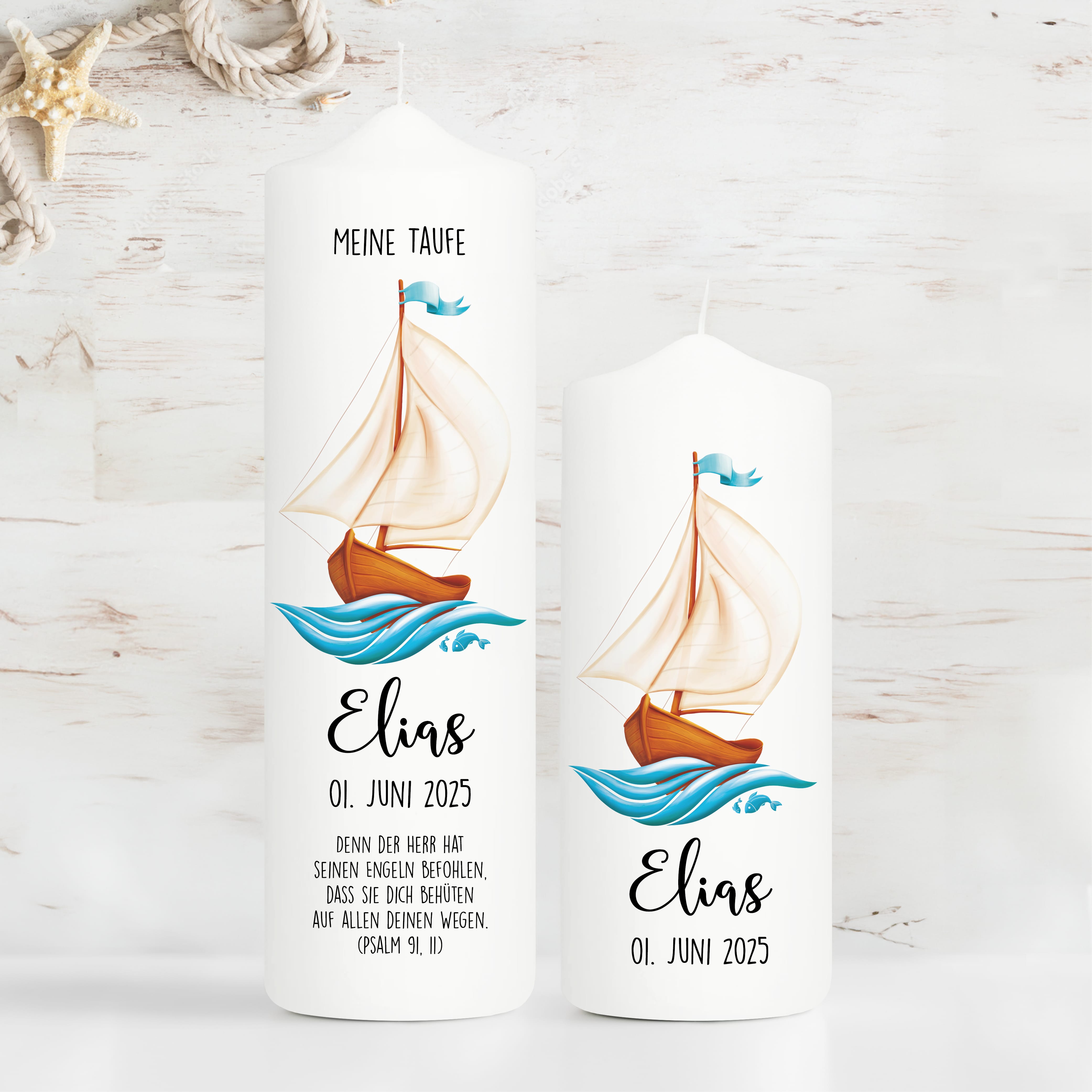 Auf dem Bild ist das Produkt: Taufkerze Segelboot Schiff Junge Mädchen Boot Name Datum Taufspruch Kerze zur Taufe Meer zum Preis von €6.4 abgebildet.