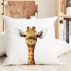 Auf dem Bild ist das Produkt: Bedrucktes Kissen mit Aufdruck Giraffe, Geschenk zum Preis von €11.90 abgebildet.
