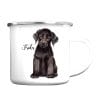 Auf dem Bild ist das Produkt: Campingbecher Emaille Hund Labrador mit Wunschname Emaille Tasse personalisiertes Geschenk zum Preis von €0 abgebildet.