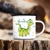 Campingbecher Emaille süßer Dino personalisiert mit Wunschnamen, Geschenk zum Geburtstag Auf dem Bild ist das Produkt: Campingbecher Emaille süßer Dino personalisiert mit Wunschnamen, Geschenk zum Geburtstag zum Preis von €18.90 abgebildet.