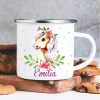 Auf dem Bild ist das Produkt: Campingbecher Emaille Tasse Pferd personalisiert Wunschname Geschenk 300 ml weiß zum Preis von €18.9 abgebildet.