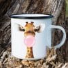 Emaille Campingbecher Giraffe Bubblegum Blase Kaugummiblase Geschenk Camper Auf dem Bild ist das Produkt: Emaille Campingbecher Giraffe Bubblegum Blase Kaugummiblase Geschenk Camper zum Preis von €18.9 abgebildet.