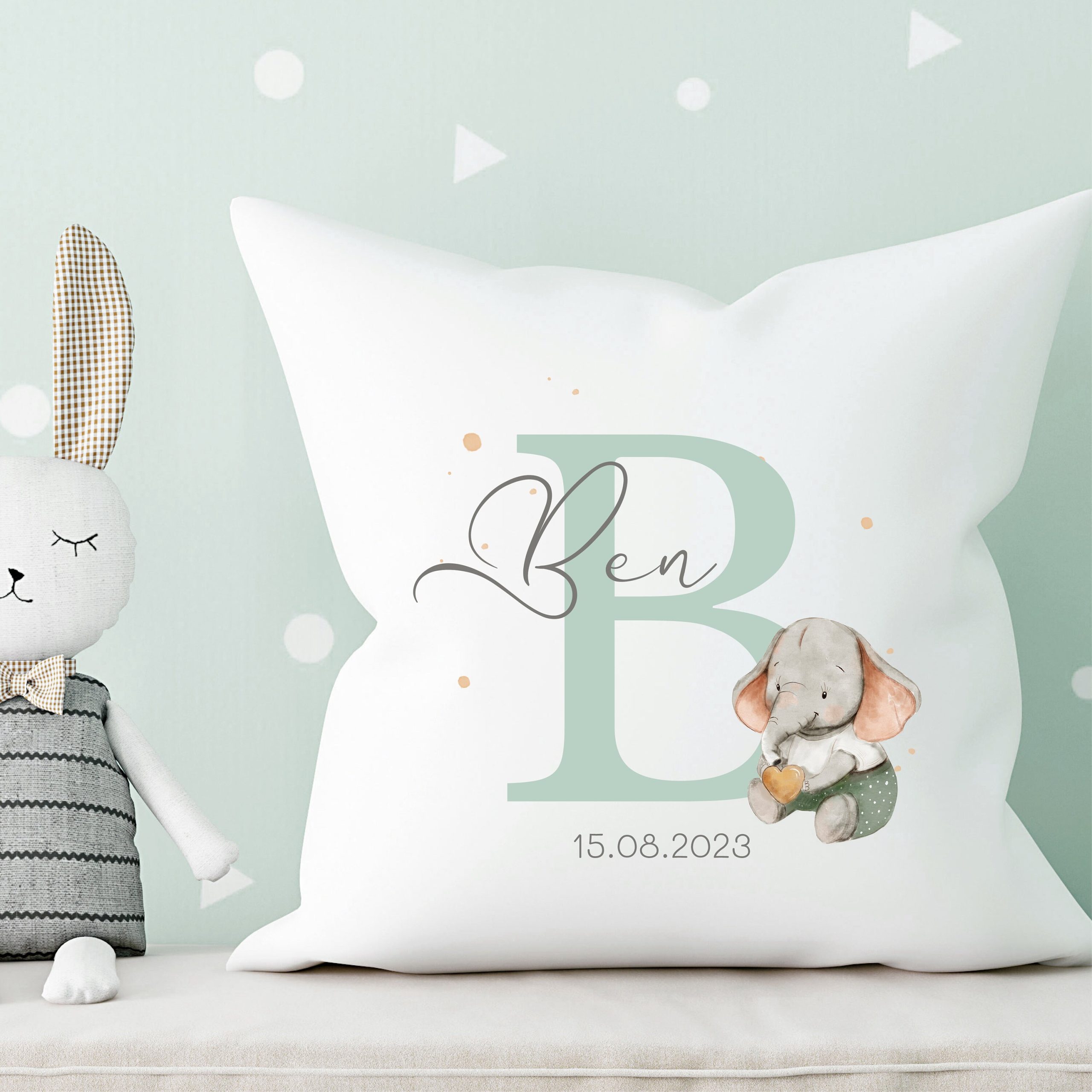 Kissen Geburt mit einem niedlichen Elefanten Namen Geburtsdatum und Anfangsbuchstaben Geschenk zur Geburt personalisiertes Geburtskissen