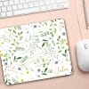 Auf dem Bild ist das Produkt: Mauspad Mousepad Floral Wildblumen, personalisiertes Geschenk Büro Deko Schreibtischunterlage benutzerdefiniert zum Preis von €14.9 abgebildet.