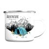 Tasse Campingbecher Emaille Berge und blaues Zelt, Adventure begins, Reisen Urlaub, Geschenk Geburtstag Camper Auf dem Bild ist das Produkt: Tasse Campingbecher Emaille Berge und blaues Zelt, Adventure begins, Reisen Urlaub, Geschenk Geburtstag Camper zum Preis von €18.90 abgebildet.