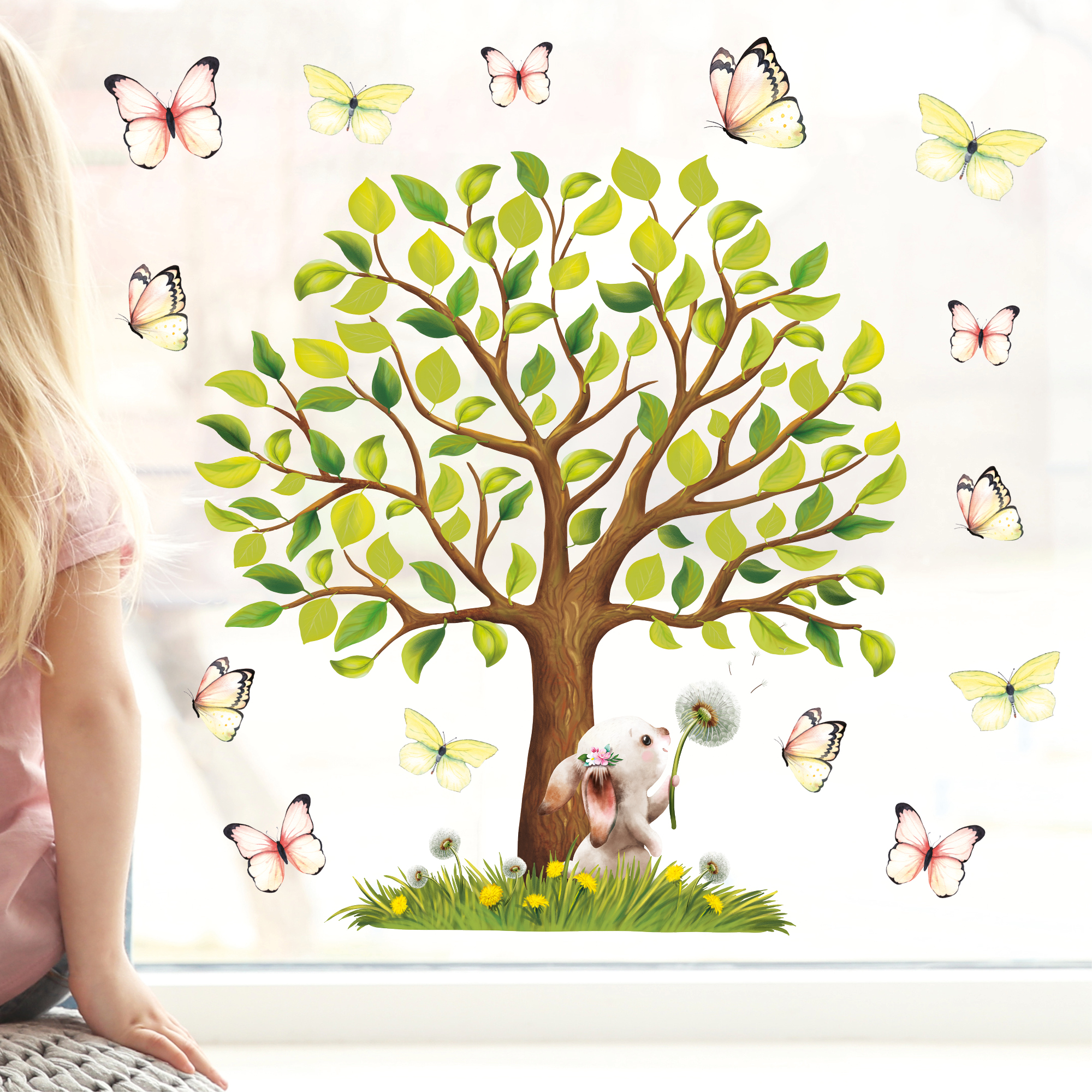 Auf dem Bild ist das Produkt: Fensterbild Frühling Ostern Baum Hase Pusteblume Schmetterlinge Wiederverwendbare Fensterdeko Kinderzimmer Osterdeko Frühlingsdeko zum Preis von €13.90 abgebildet.