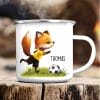 Auf dem Bild ist das Produkt: Kindertasse Emaille Becher Fuchs Fußballer Trikot Geschenk Schulanfang Wunschname zum Preis von €18.9 abgebildet.