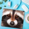 Mauspad Mousepad Waschbär Schreibtischunterlage benutzerdefiniertes Geschenk Büro Auf dem Bild ist das Produkt: Mauspad Mousepad Waschbär Schreibtischunterlage benutzerdefiniertes Geschenk Büro zum Preis von €14.9 abgebildet.